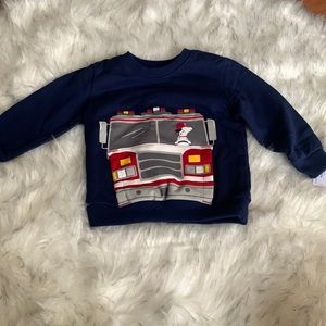 Carters 18m boys sweatshirt with pockets